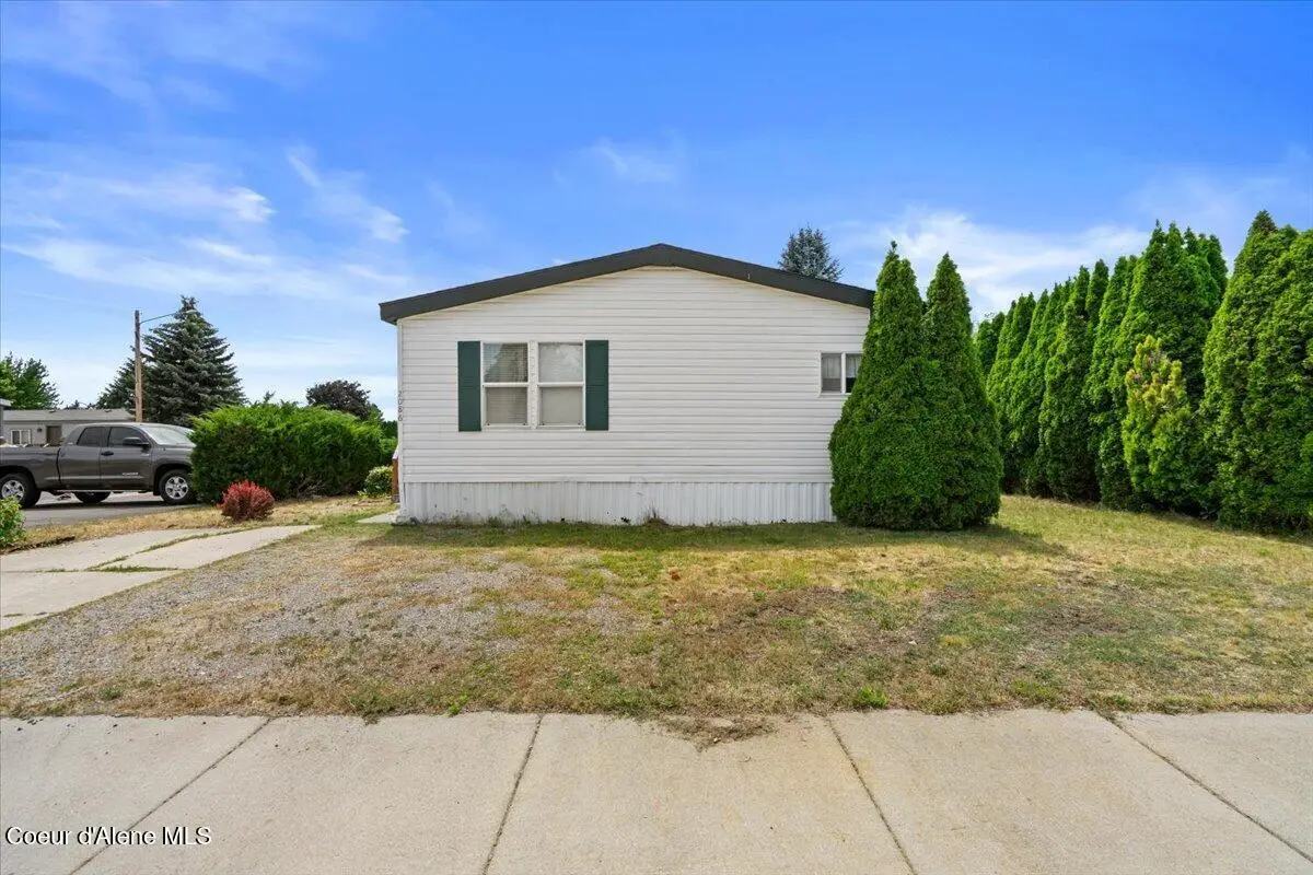 2086 W Marlborough AVE, Coeur Dalene, ID 83815 - #1