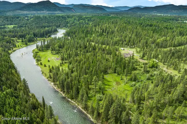 Lots 4, Priest River, ID 83856