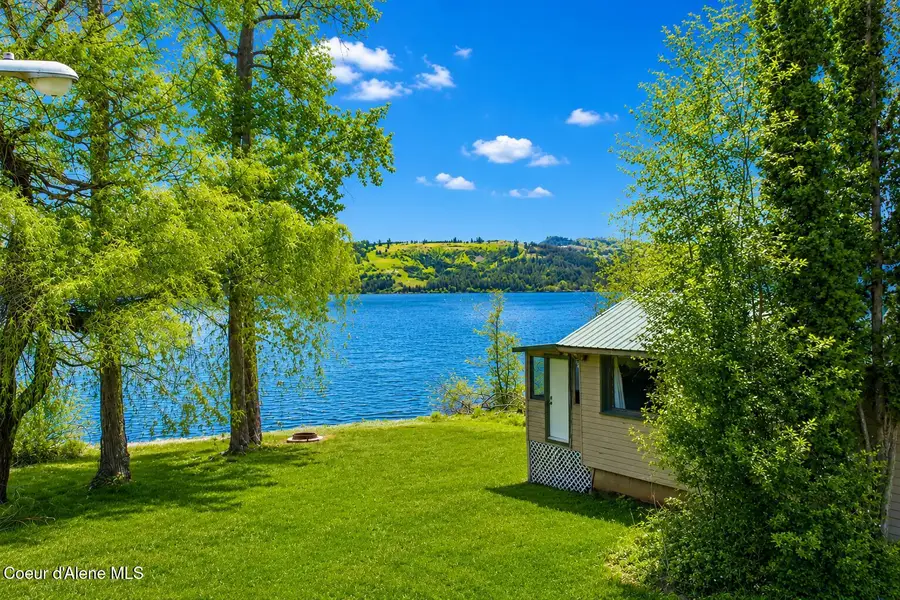 Lake Cabin E 6000 Highway 5, Plummer, ID 83851 - #2
