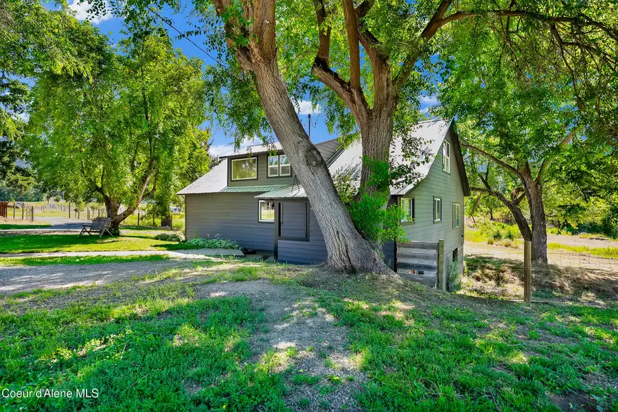 256 Roosevelt RD, Bonners Ferry, ID 83805 - #3