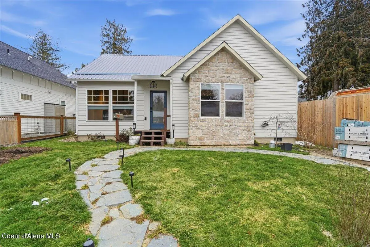 311 S Third AVE, Sandpoint, ID 83864 - Image #1