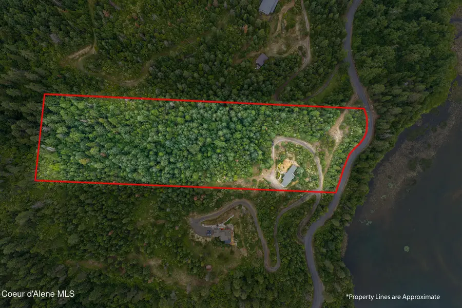 8753 S Loffs Bay Rd, Coeur Dalene, ID 83814 - #2