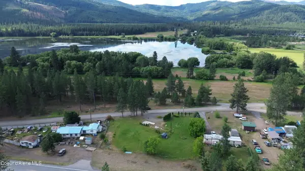 835 Railroad AVE, Blanchard, ID 83804