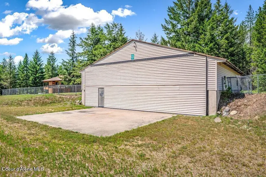 634 Skyhawk Dr, Spirit Lake, ID 83869 - #3