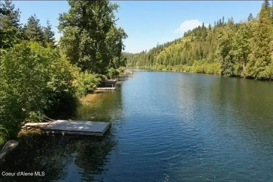 568 W Riverside DR, Saint Maries, ID 83861 - #2