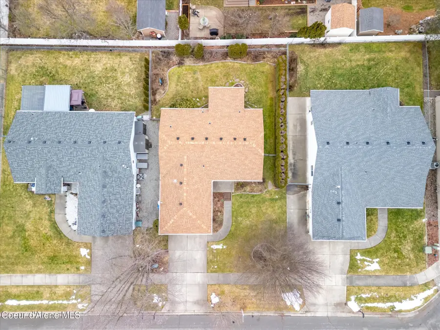 3662 N Swift DR, Coeur Dalene, ID 83815 - Image #3