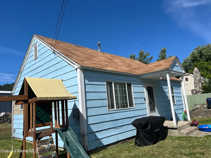 112 E 1st AVE, Smelterville, ID 83868 - #2