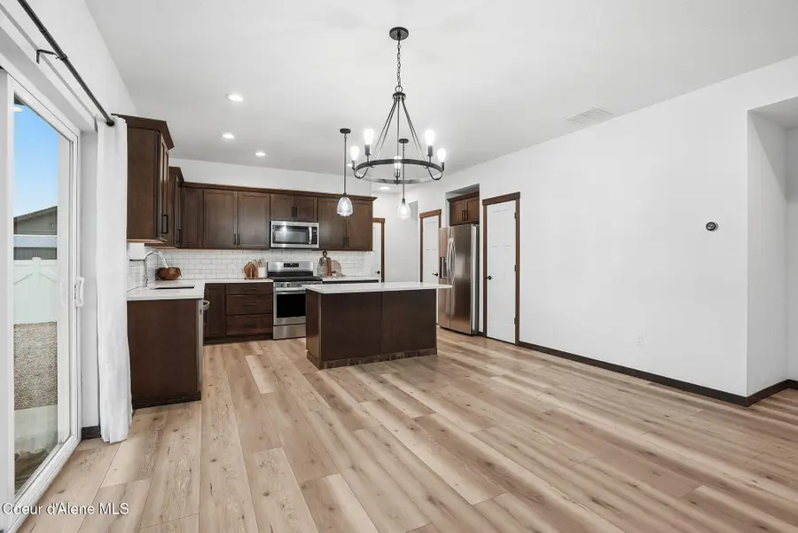 8323 W Splitrail AVE, Rathdrum, ID 83858 - Image #3