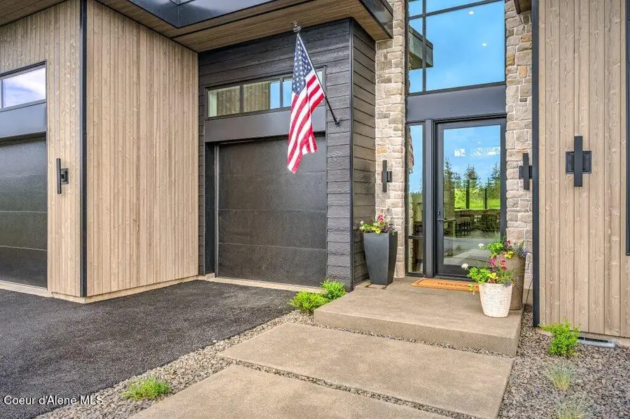 5670 W Double Eagle Ct, Coeur Dalene, ID 83814 - #3