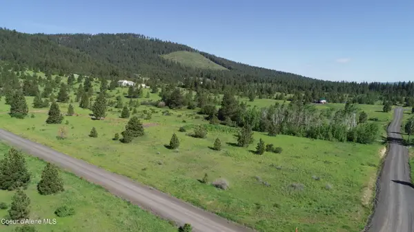 404 Vine Maple Rd, Desmet, ID 83824
