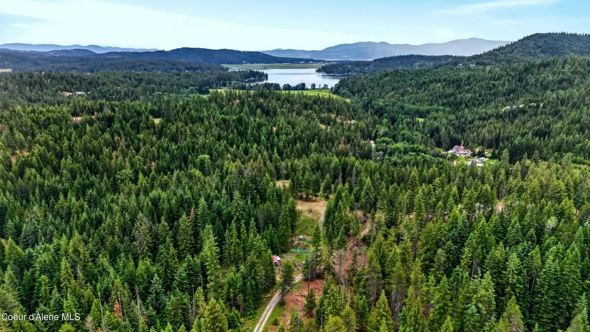 14408 N Mountain View Ln, Newman Lake, WA 99025 - #1