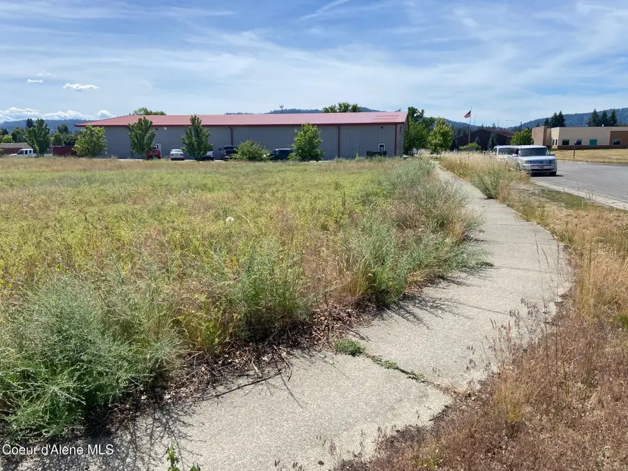 3556 E Covington AVE, Post Falls, ID 83854 - #2