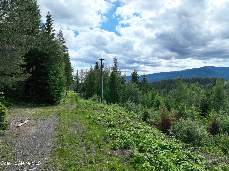 2489 N North Center Valley RD, Sandpoint, ID 83864 - #3