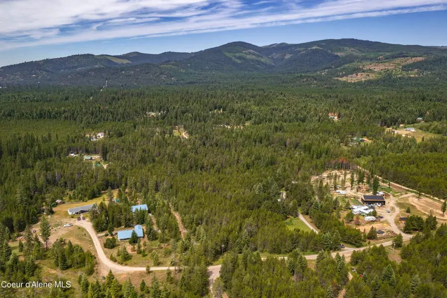 552 Outback LOOP, Spirit Lake, ID 83869 - #2