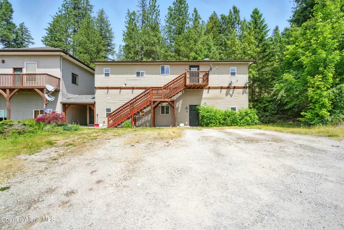 43143 Riverview DR #APT 8, Kingston, ID 83839 - Image #1