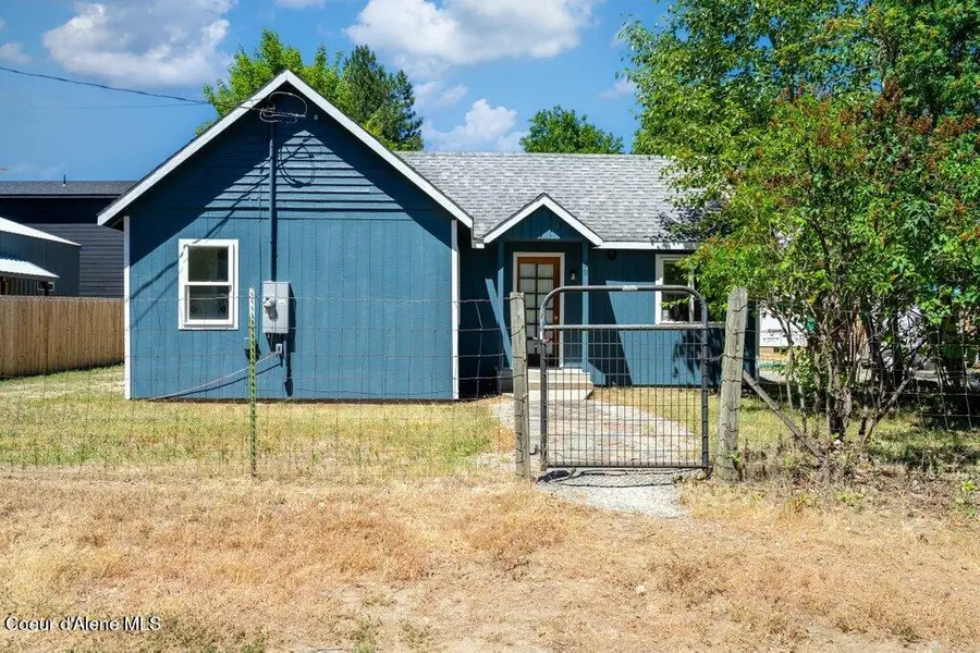 99 E Lincoln AVE, Priest River, ID 83856 - #2