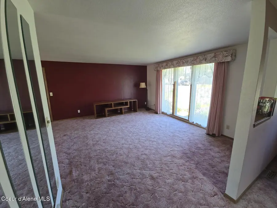 1612 E Plaza DR, Post Falls, ID 83854 - #3