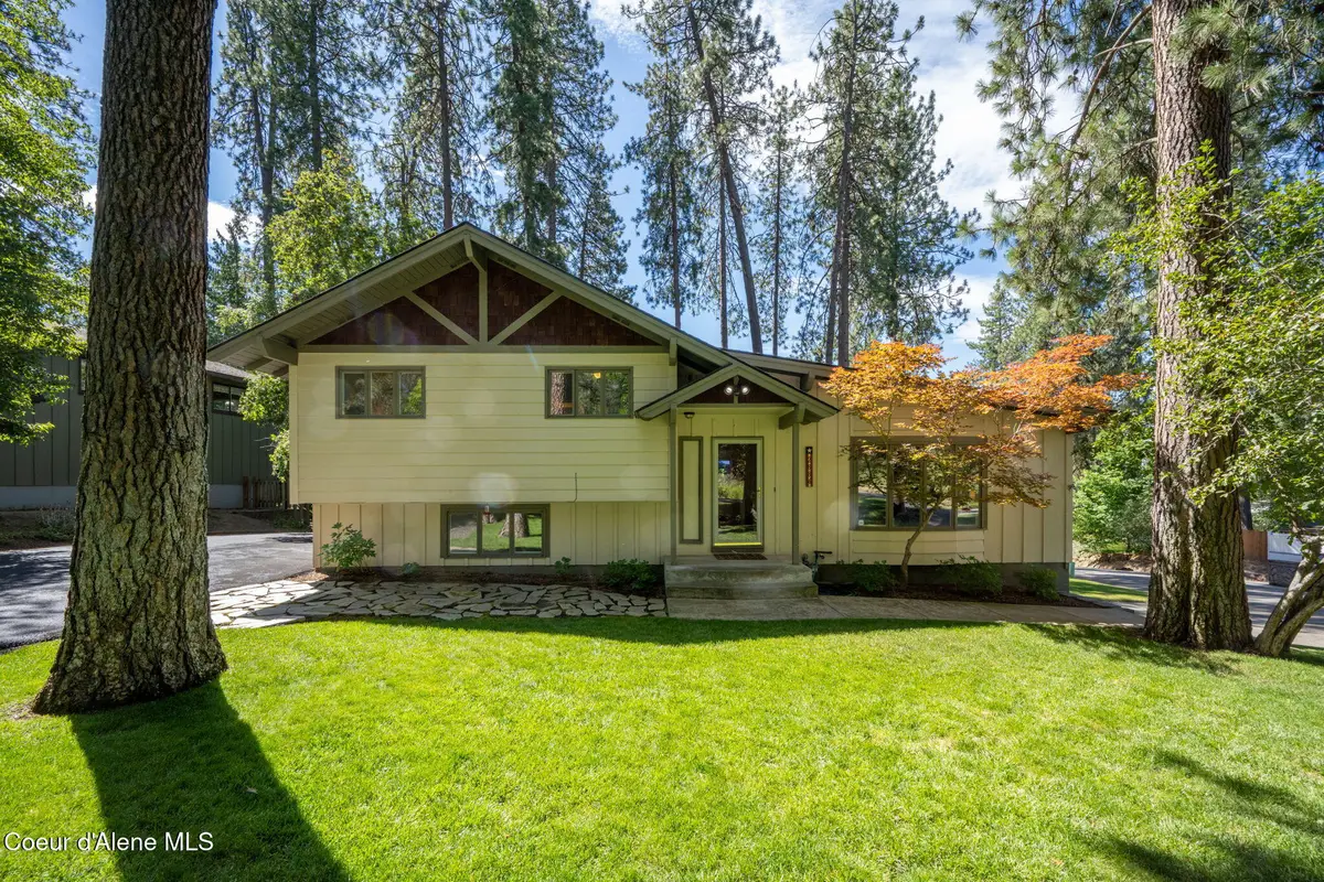 2886 E Harrison Ave, Coeur Dalene, ID 83814 - #1