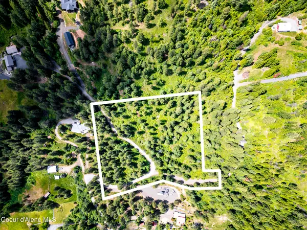 NNA W Sausser Dr, Coeur d'Alene, ID 83814