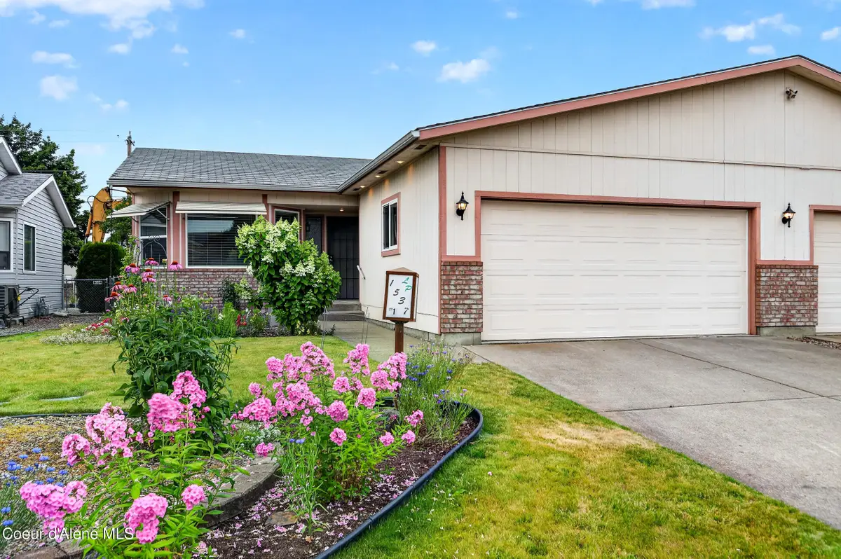 1537 W Woodlawn DR #1, Hayden, ID 83835 - #1