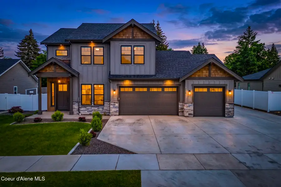 9116 N Raintree LN, Hayden, ID 83835 - #3