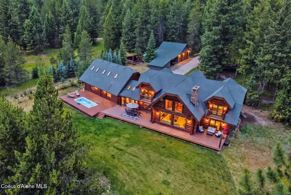 532 Meadowview Dr, Sagle, ID 83860