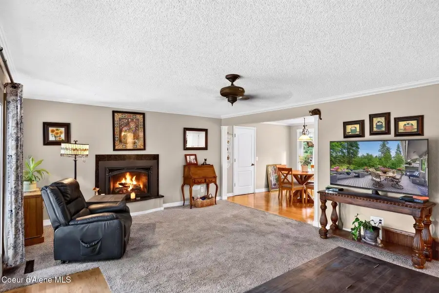 12328 N Kensington AVE, Hayden, ID 83835 - #3