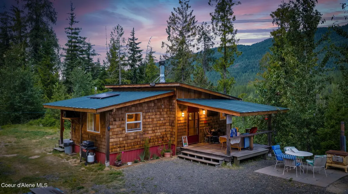241 Strawberry Creek RD, Sandpoint, ID 83864 - #1