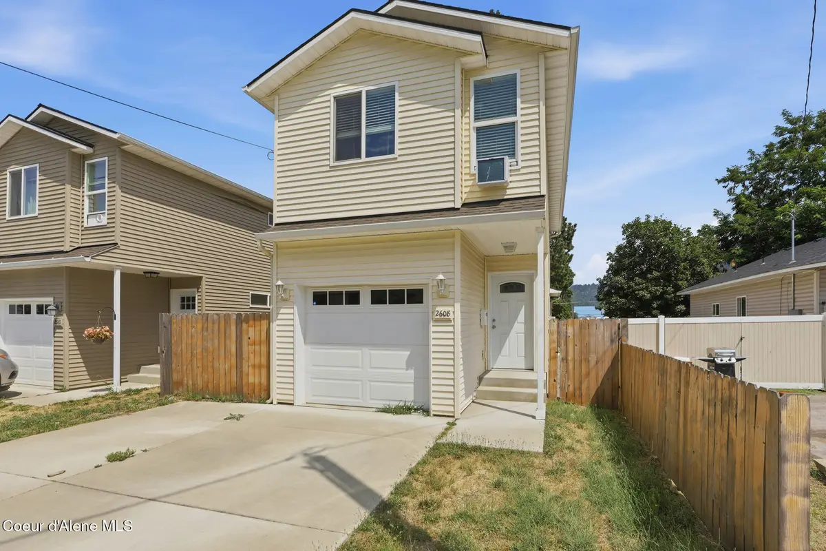 2608 N 11th ST, Coeur Dalene, ID 83815 - #1