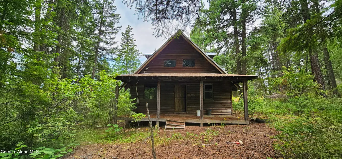 1754 Giles Connection RD, Bonners Ferry, ID 83805 - #1