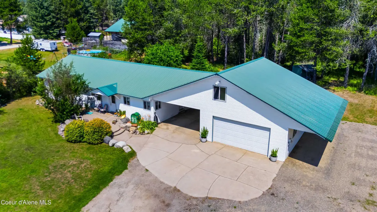 221 Schell RD, Sagle, ID 83860 - #1