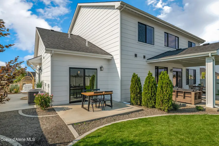 1833 W VALENTIN LOOP, Coeur Dalene, ID 83815 - #3