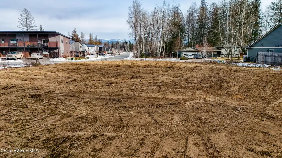 55 Carnelian Ave, Ponderay, ID 83852 - Image #2