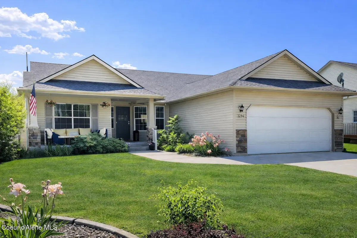 2858 N ALFALFA LOOP, Post Falls, ID 83854 - Image #1