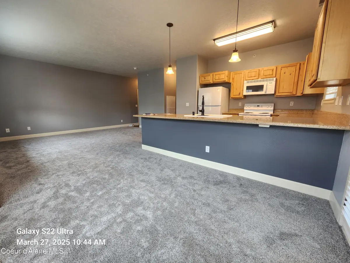 6850 N Spurwing LOOP #APT 207, Coeur Dalene, ID 83815 - #1