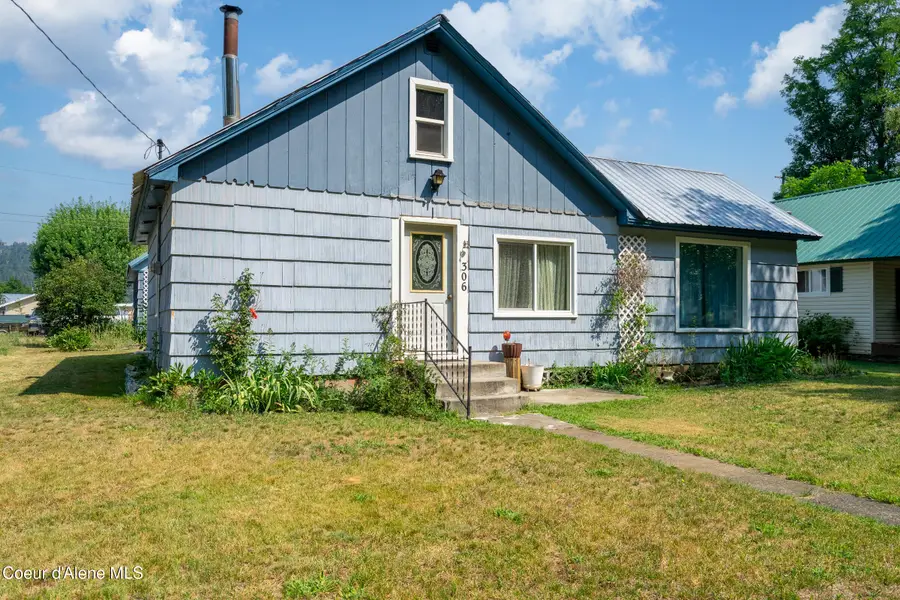306 Hill ST, Smelterville, ID 83868 - #2