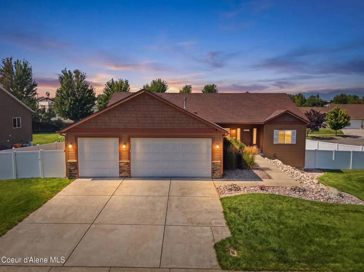 891 N Harlequin DR, Post Falls, ID 83854 - #1