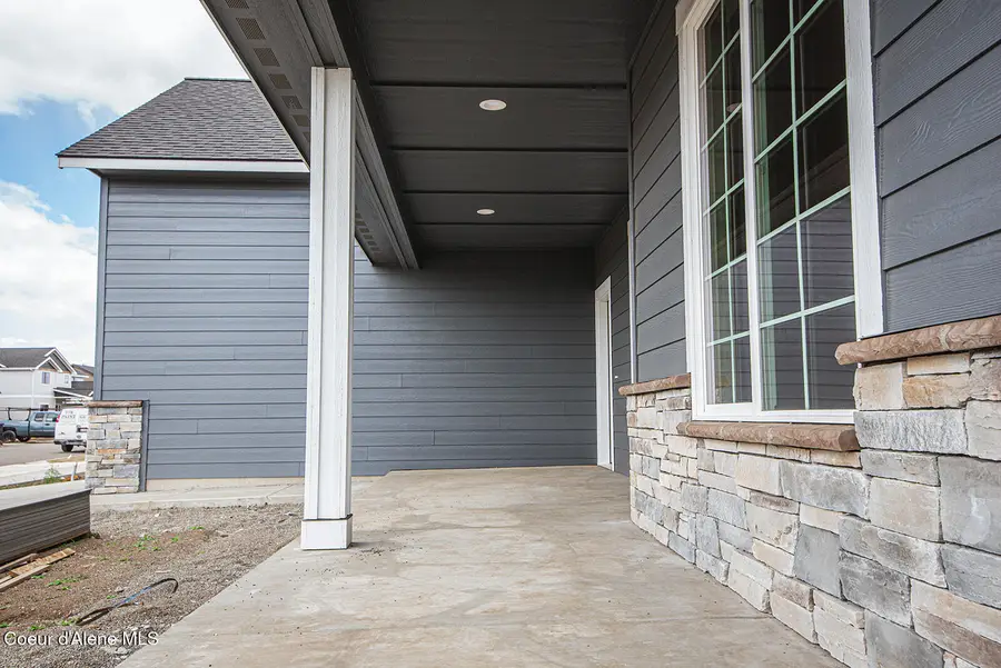 4500 E Davin DR, Post Falls, ID 83854 - #3