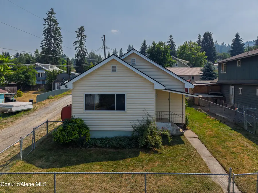 821 Washington AVE, Saint Maries, ID 83861 - #3