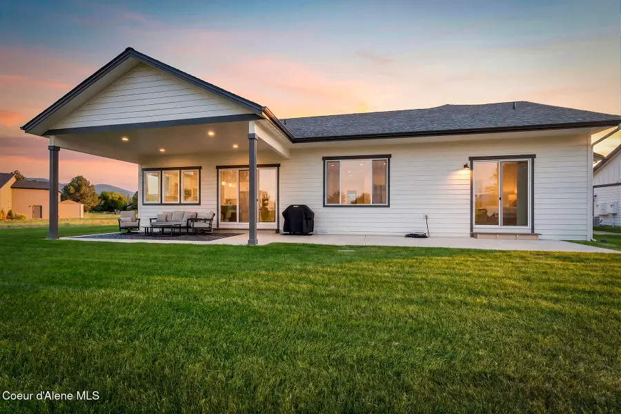 40 Bunker LN, Blanchard, ID 83804 - #3