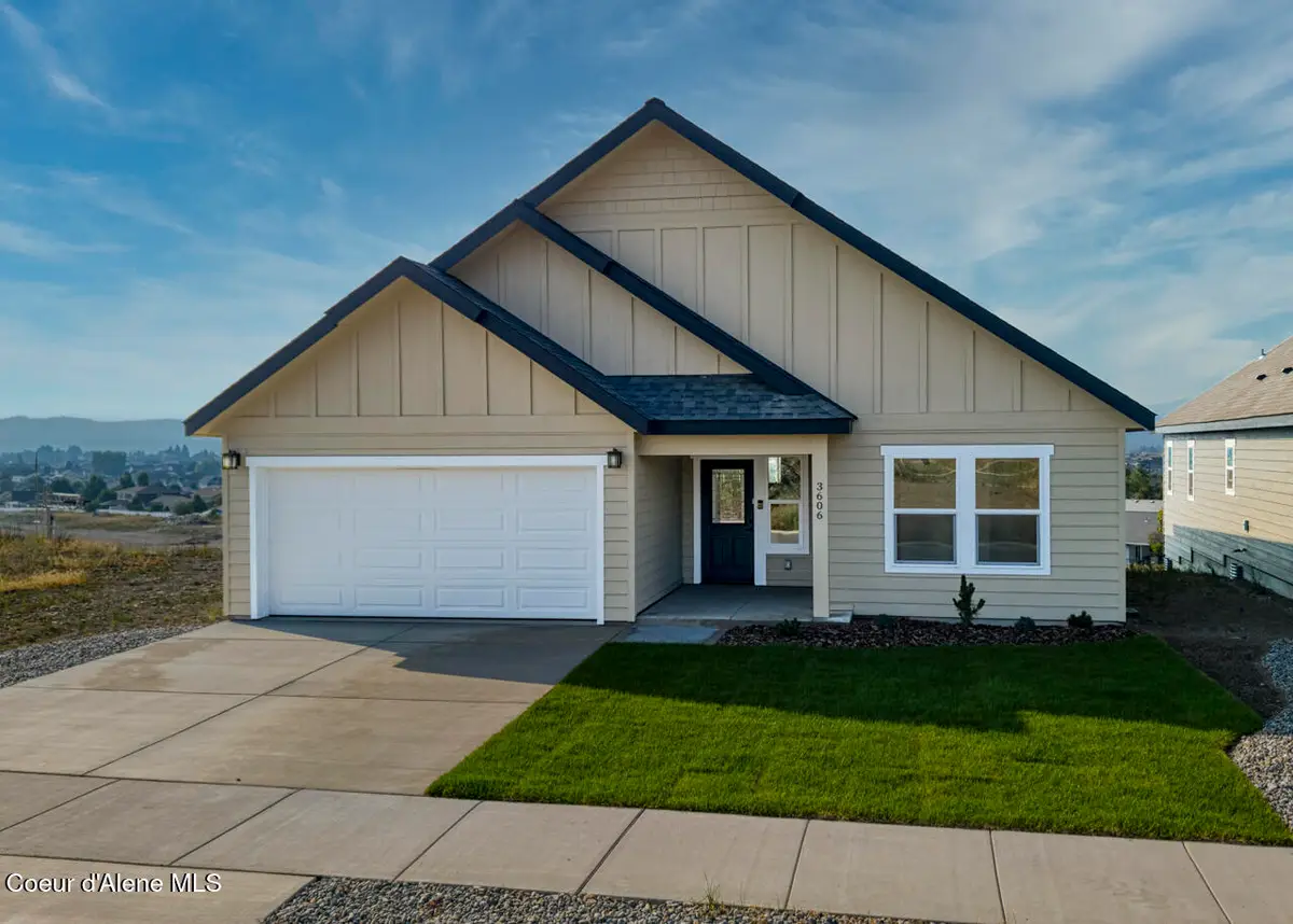 3606 N Blaze Loop, Post Falls, ID 83854 - #1