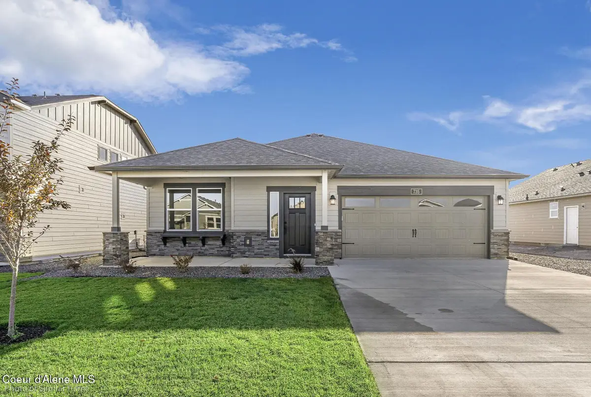 987 E Healy Ave, Post Falls, ID 83854 - Image #1