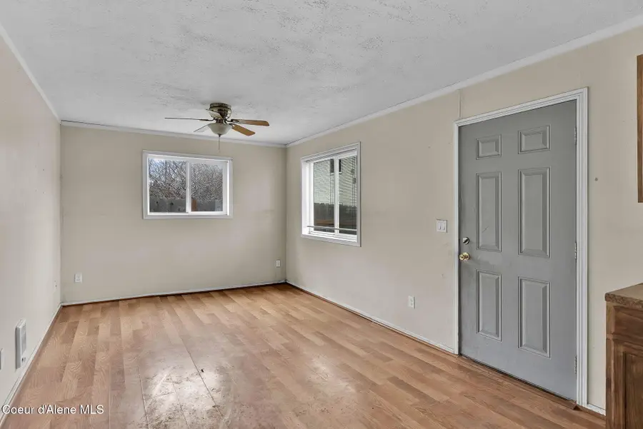 4715 W Reeves ST, Coeur Dalene, ID 83814 - Image #2