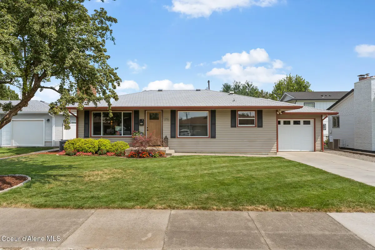 2712 N 5th ST, Coeur Dalene, ID 83815 - #1