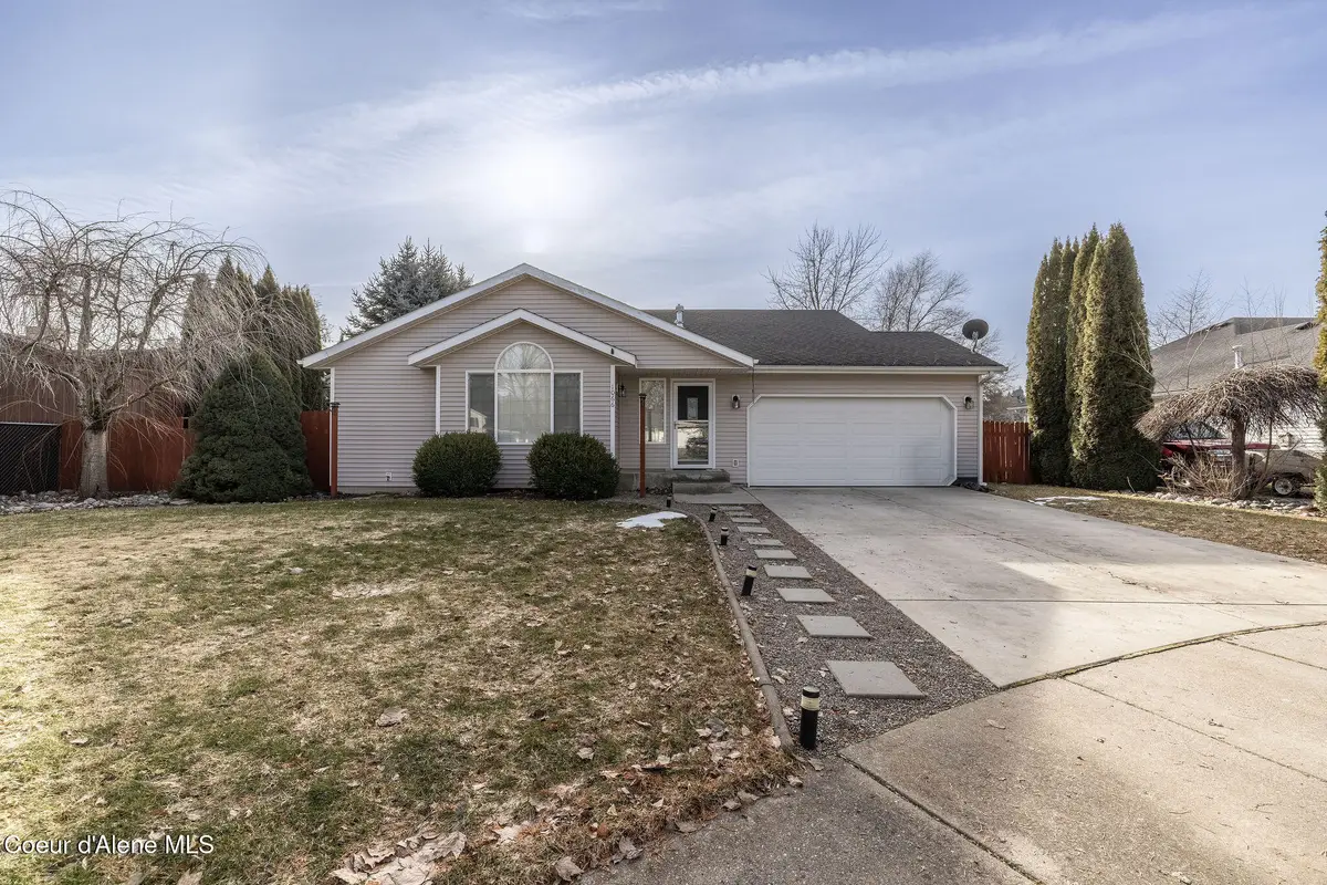 1066 E Ezra AVE, Hayden, ID 83835 - Image #1