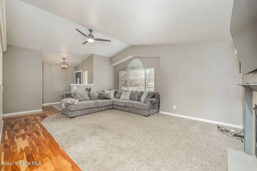 1066 E Ezra AVE, Hayden, ID 83835 - Image #3