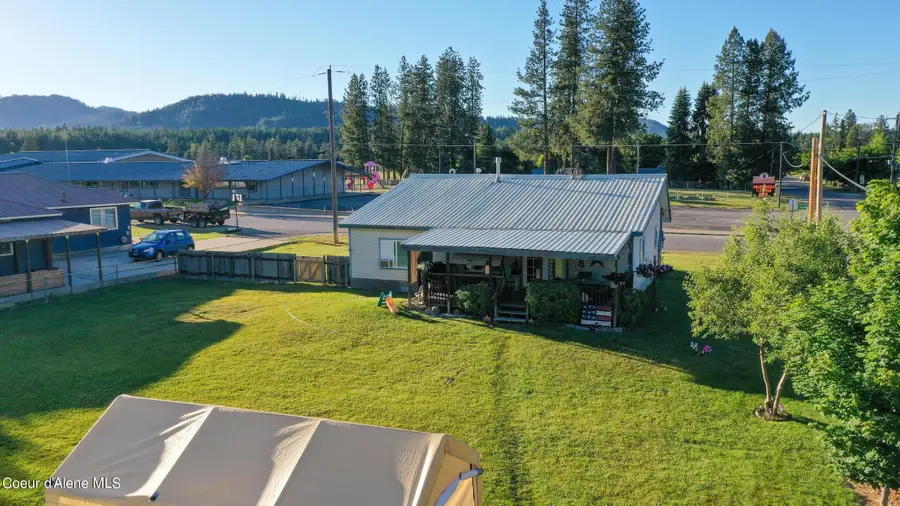 304 Harriet St, Priest River, ID 83856 - #2