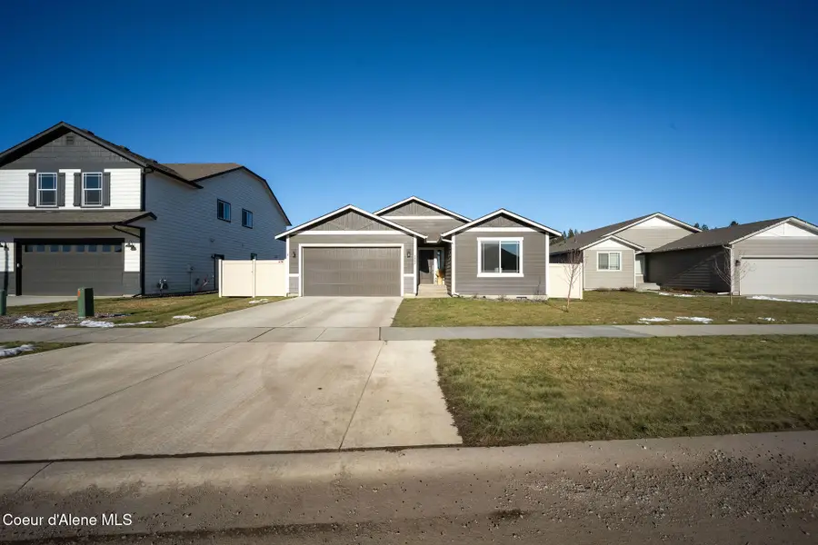 5995 W Dayton AVE, Rathdrum, ID 83858 - Image #2