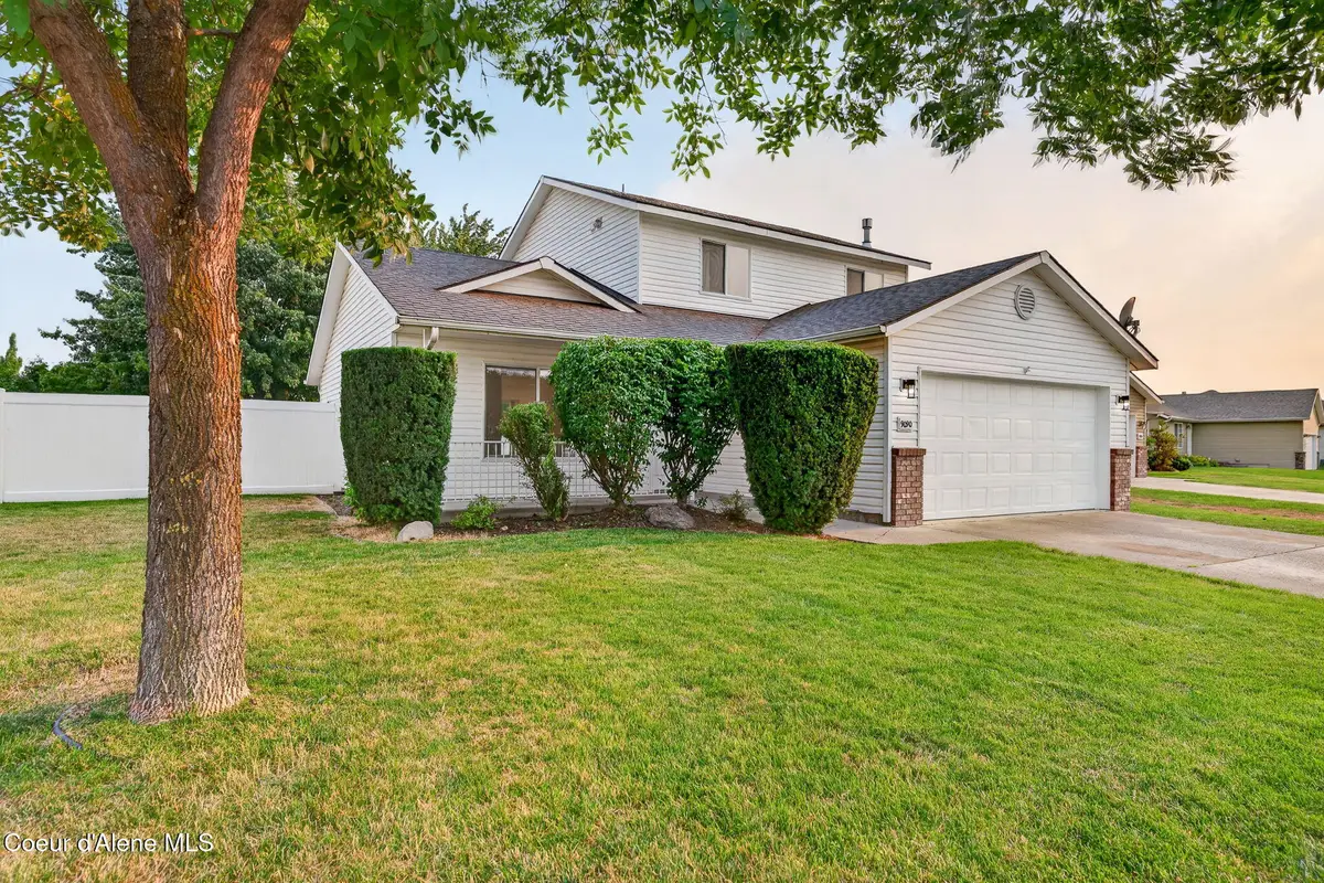 9090 N Torrey LN, Hayden, ID 83835 - #1