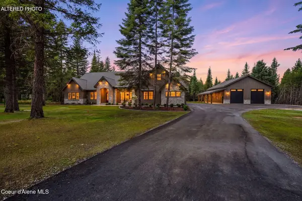 21561 N Ranch View Dr, Rathdrum, ID 83858